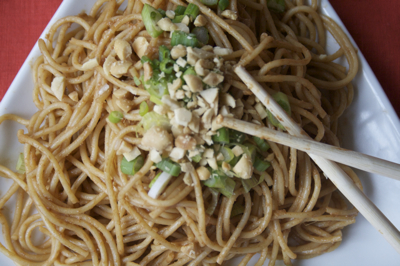Post image for Spicy Cold Sesame Noodles with Black Tea
