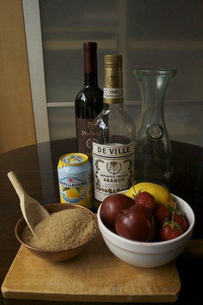 Post image for Summer Fruit Sangria