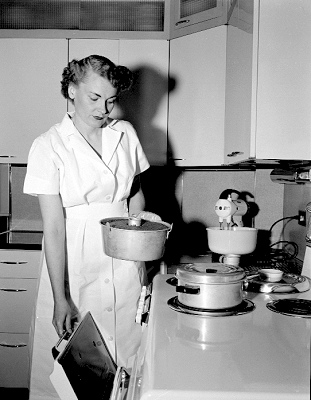 Post image for Copywriters’ Kitchen Weekly Menu September 6, 2009