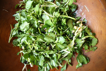 Post image for Watercress Salad with Pignoli and Currants Recipe