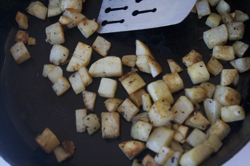 pan-fry-cubed-potatoes-2501