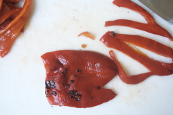 sliced-rosted-red-pepper