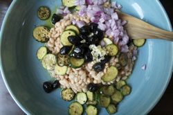 bean-salad-ingredeints-in-bowl