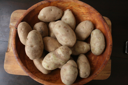 bowl-of-potatoes